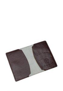 Обложка на паспорт с принтом Eshemoda “Черный кот”, натуральная кожа, цвет коричневый