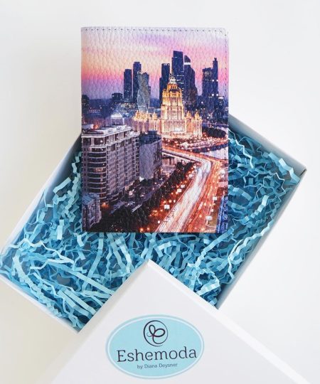 Обложка на паспорт с принтом Eshemoda "Москва-сити", натуральная кожа