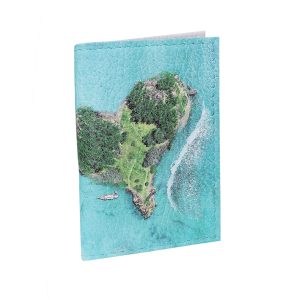 Обложка для 2-х карточек с принтом Eshemoda “Остров сердце”, натуральная кожа